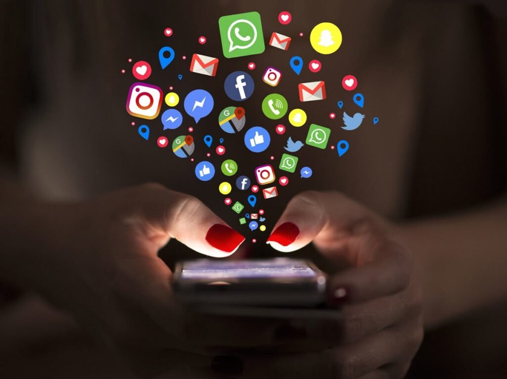 14 Healthy Internet Safety for Families Habits for Happy Homes