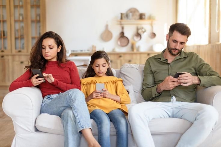 5 Proven Internet Safety for Families Habits to Start Today